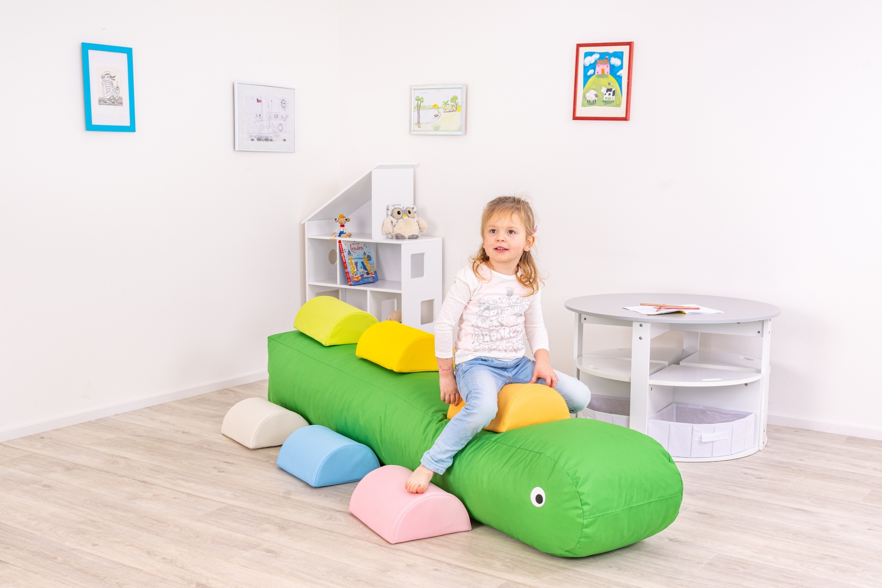 Softplay Caterpillie 200X35X40cm - Image 5