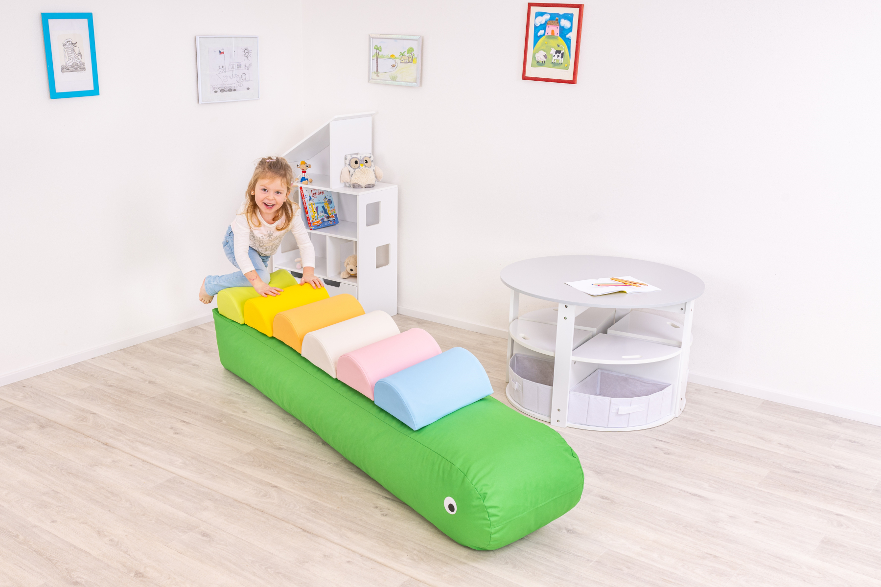 Softplay Caterpillie 200X35X40cm - Image 2